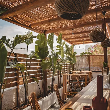 شقة Piperaki Project