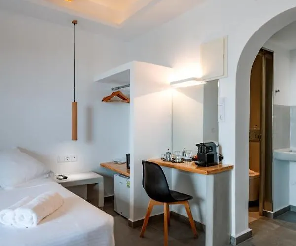 Piperaki Project شقة