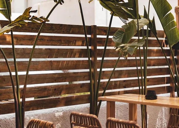 Piperaki Project Науса