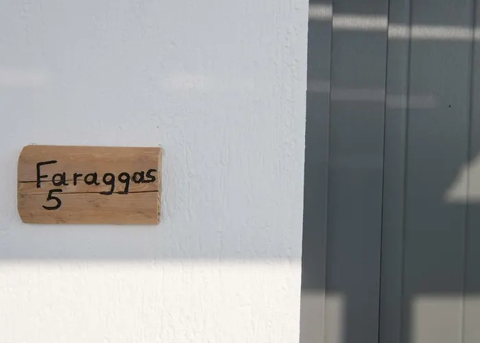 Piperaki Project ناوسا